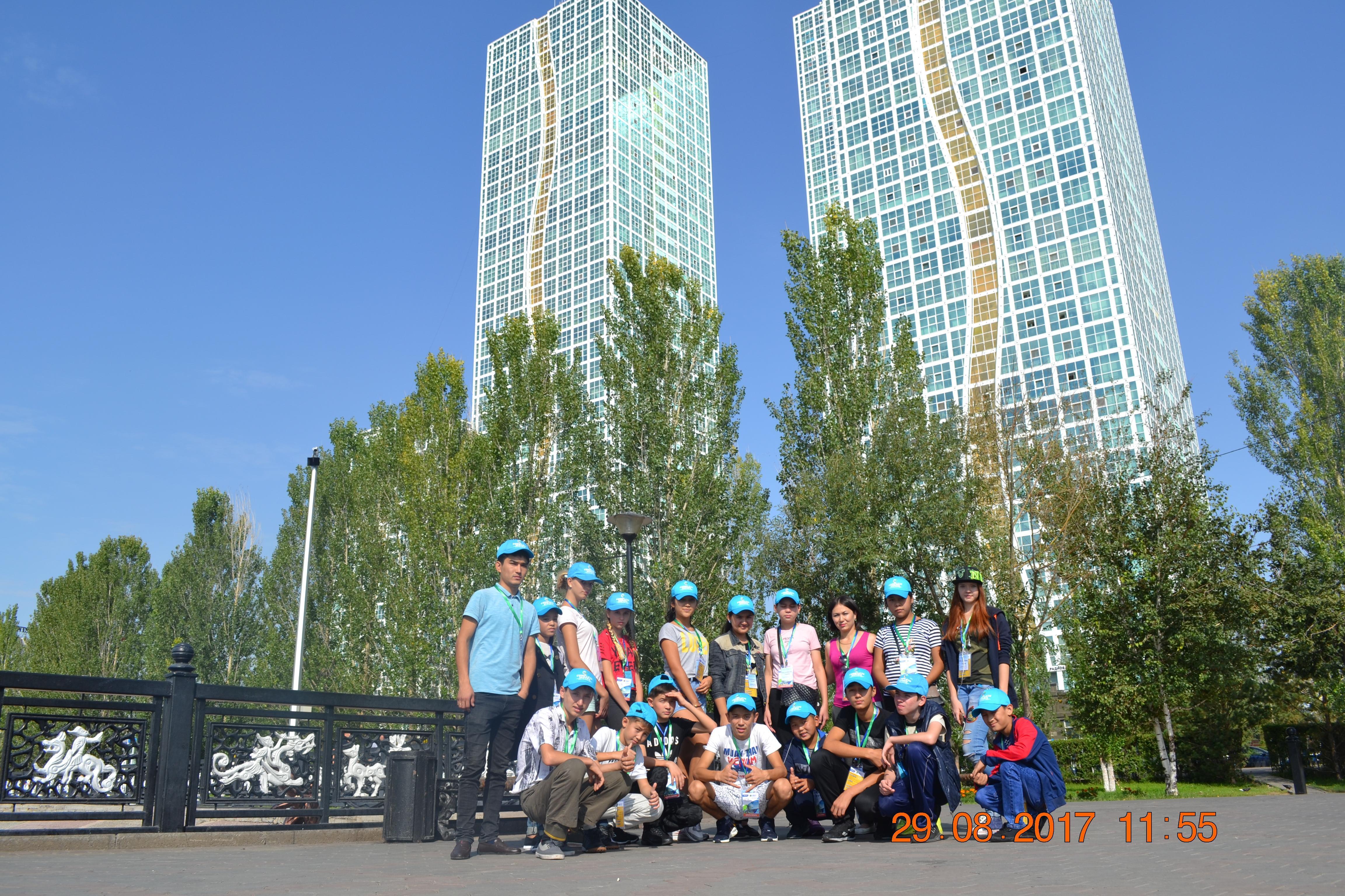 Экскурсия учащихся школы международной выставки ЭКСПО - 2017 в городе Астана